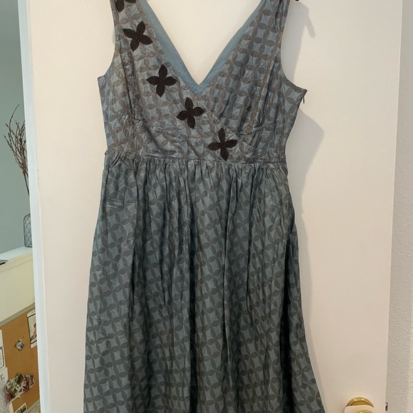 Suutra gorgeous silk dress - Picture 5 of 9